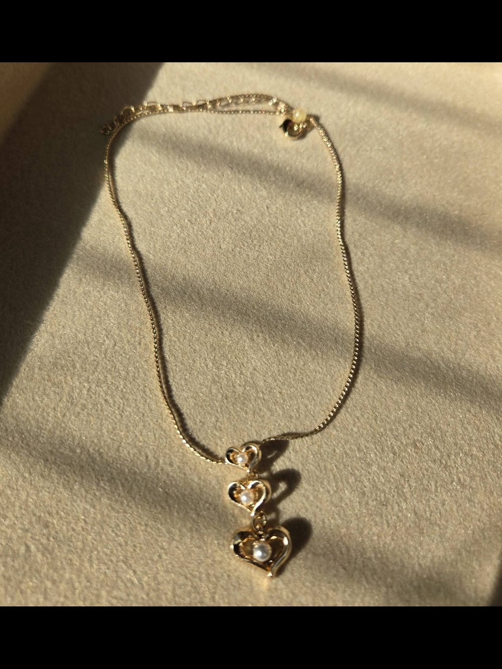 💖 Pearly Heart Trio Necklace 💖